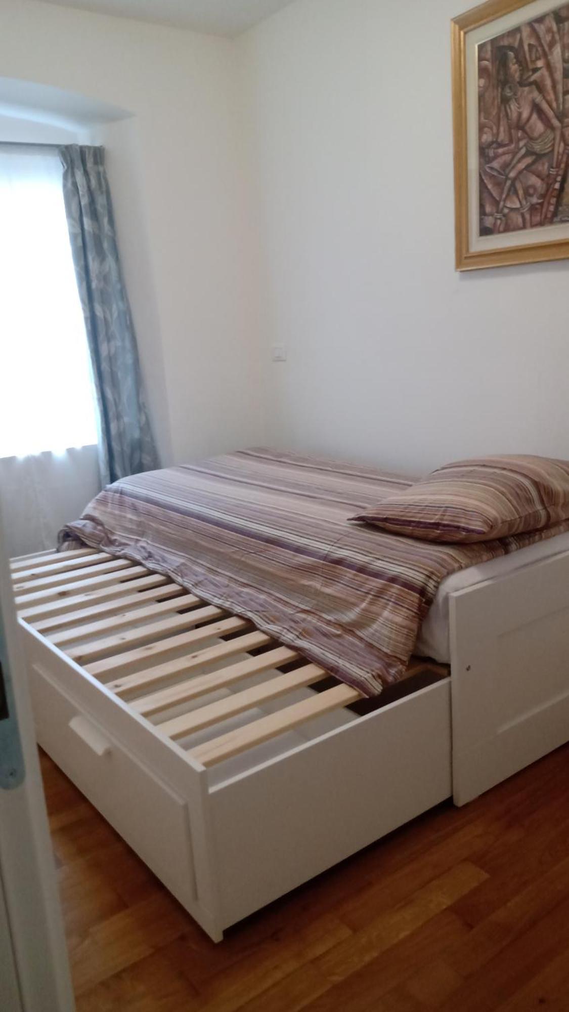 Casa Renova, Intero Appartamento, 2 Camere, Max 4 Ospiti, Trieste Zona Storica エクステリア 写真
