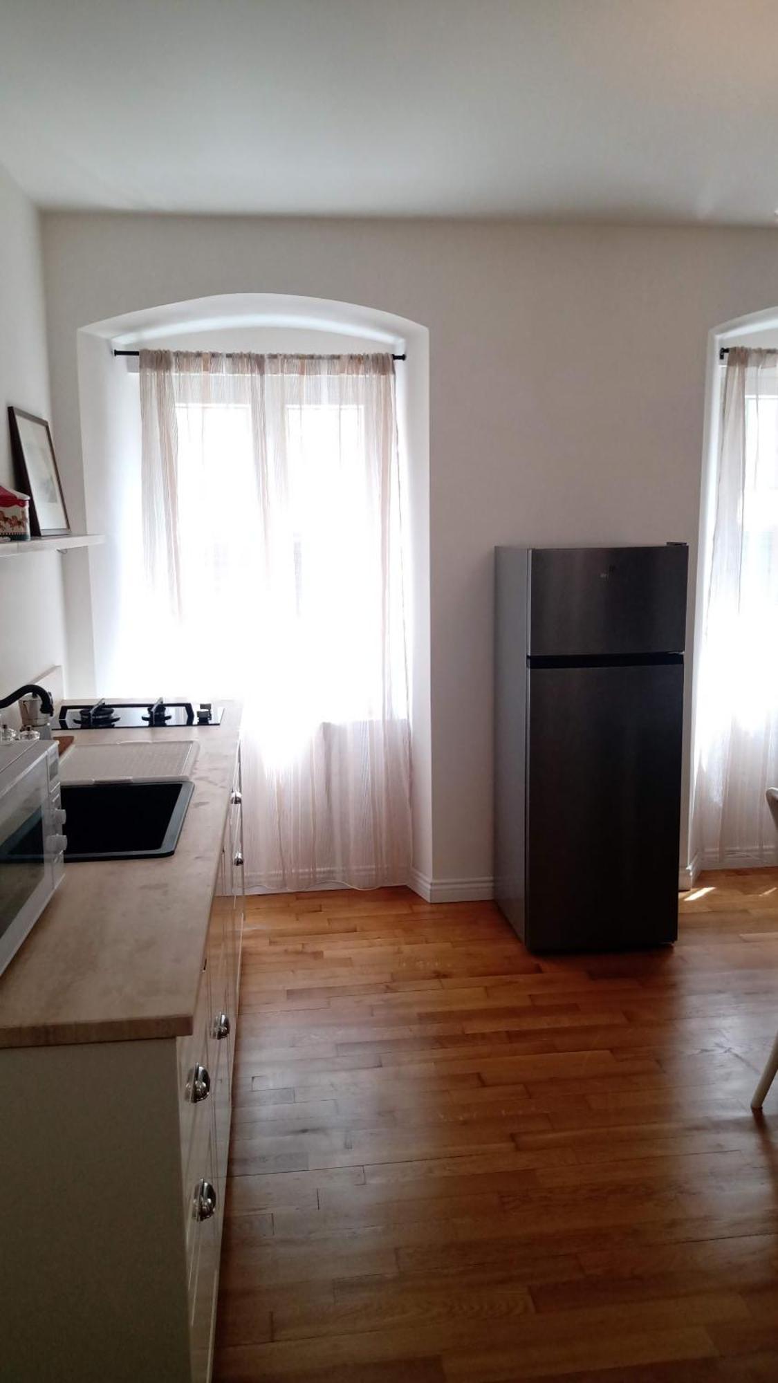 Casa Renova, Intero Appartamento, 2 Camere, Max 4 Ospiti, Trieste Zona Storica エクステリア 写真